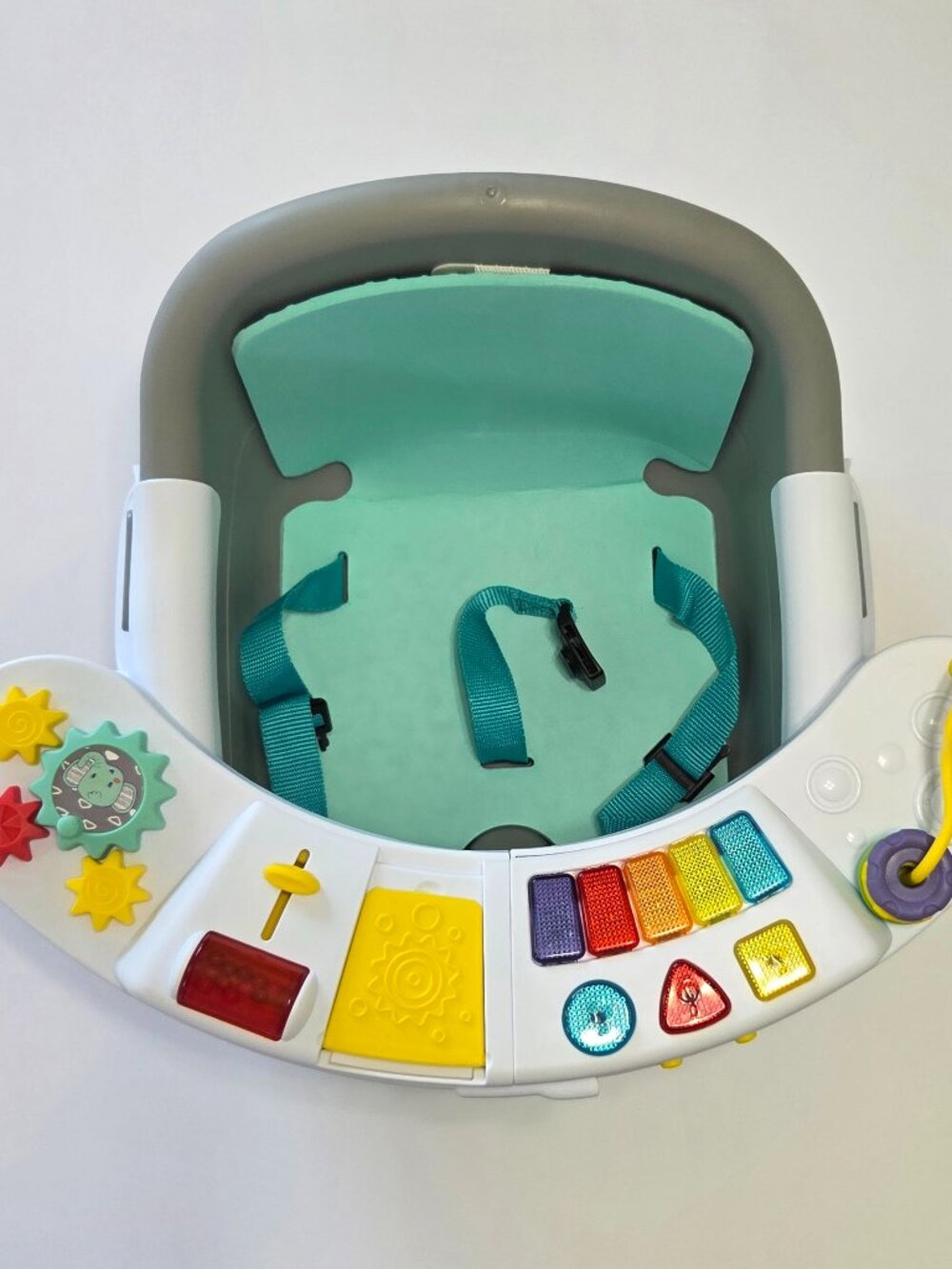 Infantino Music & Lights 3-in-1 Discovery Seat & Booster Teal, Like New